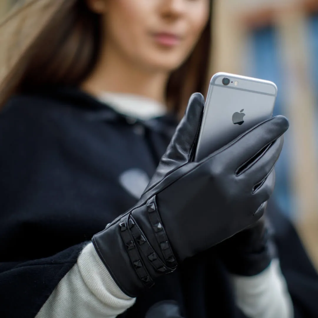 Black gloves with studs