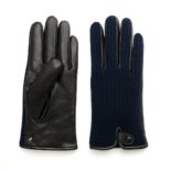 Leather gloves with wool