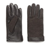 Elegant brown gloves for gentelmen