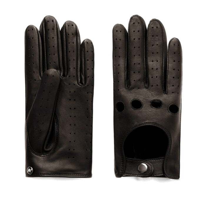Brown gloves for drivers