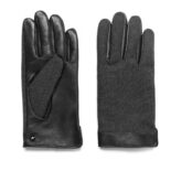 Gloves in black and grey color