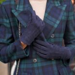 Dark blue touchscreen gloves with lining made of lamb nappa leather