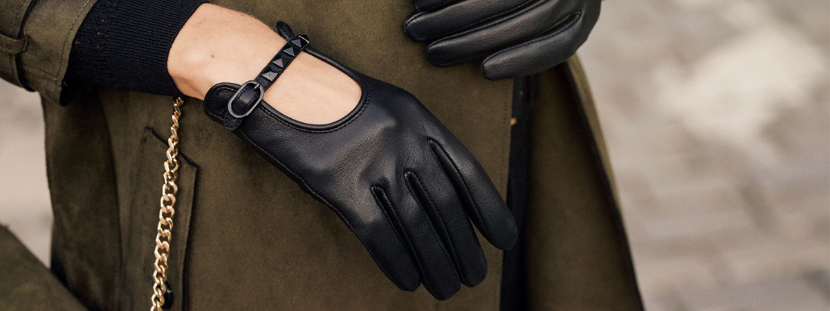 summer gloves for women with touchscreen technology